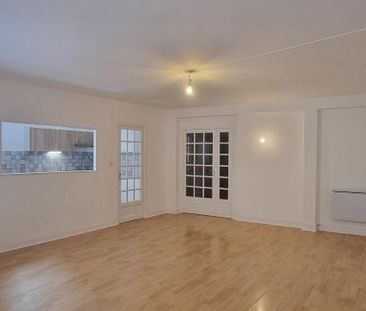 Location Appartement 3 pièces 78m² BRIVE LA GAILLARDE 19100 - Photo 1