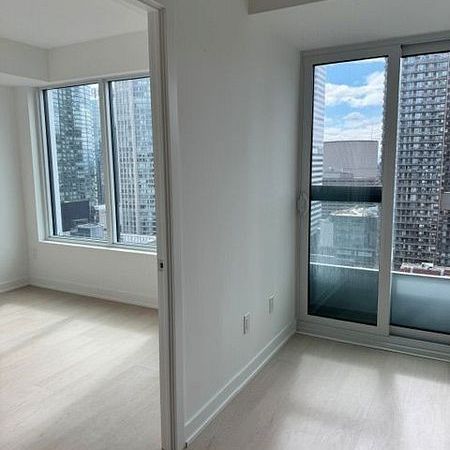 For Lease - 252 Church Street Unit# 2701, Toronto, Ontario - Photo 1