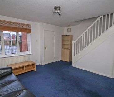 3 bedroom semi-detached house to rent - Photo 4