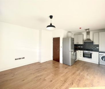 Forest Drive East, Leytonstone - Photo 6