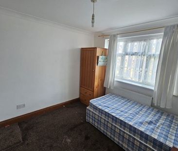 Room in a Shared House, Letchworth Road, LU3 - Photo 1