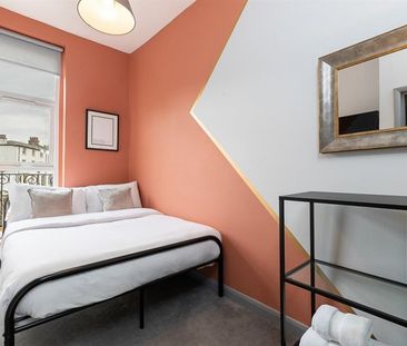 1 bedroom Flat To Let - Photo 3