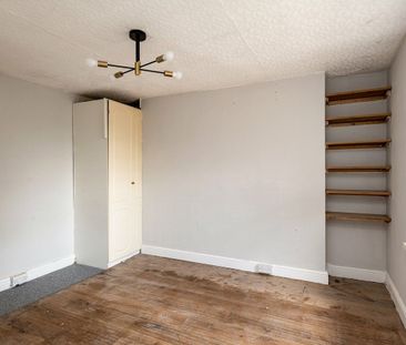 London Road, Maidstone, Kent, ME16 - Photo 1