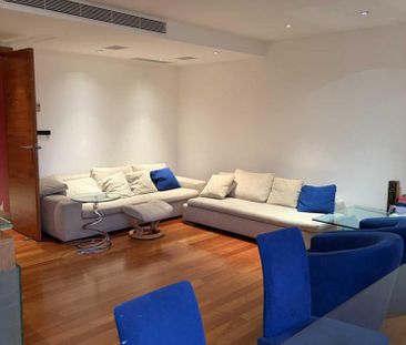 3 bedroom apartment to rent - Photo 2