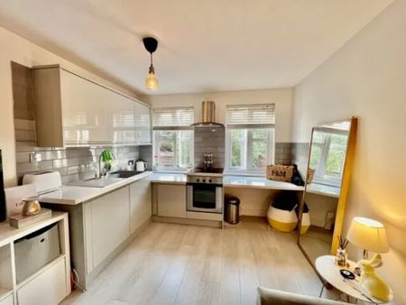 Queens Park, Billericay, Property for rent - Photo 5