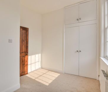 3 bedroom apartment to rent - Photo 5
