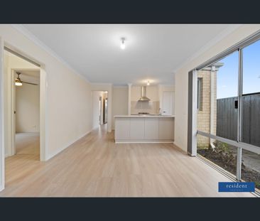 30 Monaghan Close, Baldivis, WA 6171 - Photo 5