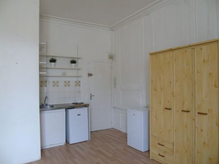 "LE BLOSSAC" - Location Appartement poitiers : 24.7 m2 - Photo 5