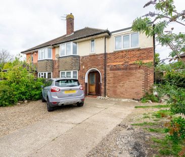 4 Bedroom - Photo 3