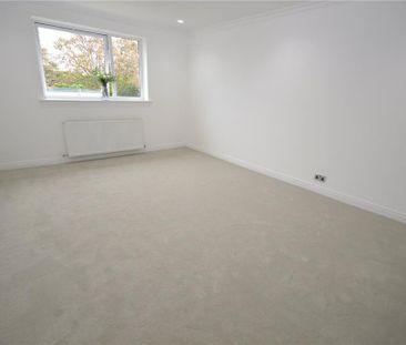 3 bedroom apartment to rent - Photo 4