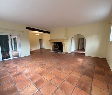 Location Maison 5 pièces 139m² - Photo 1