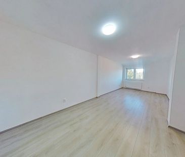 Pronájem bytu 2+kk 58 m² - Fotografie 1
