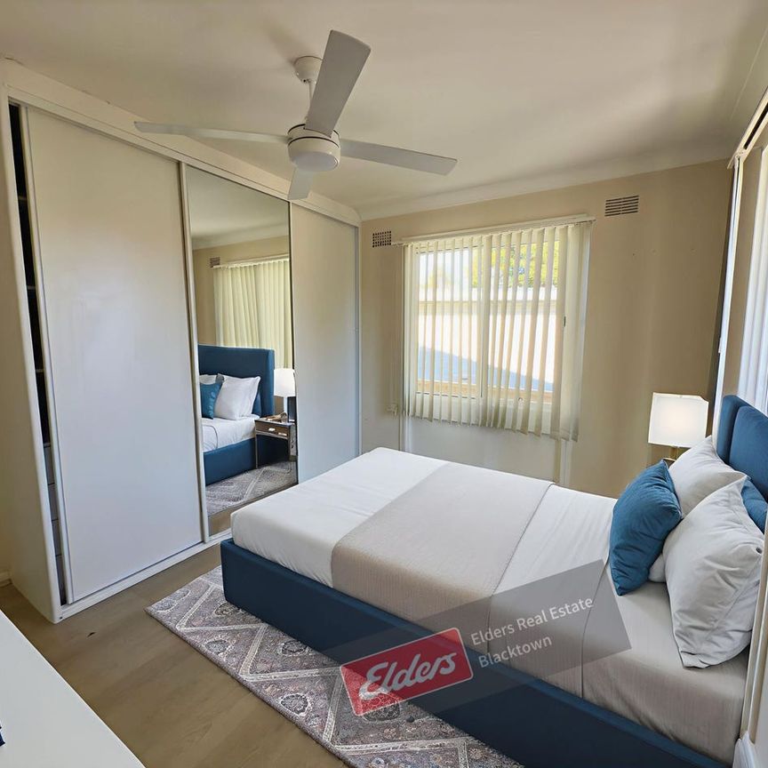 Quiet Street - Photo 1