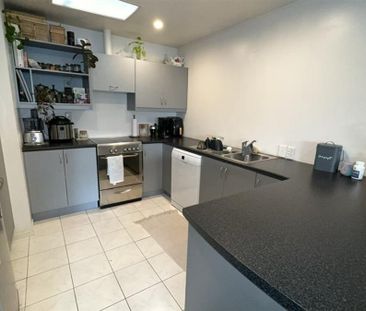 47A Garlands Road, Woolston - Photo 5