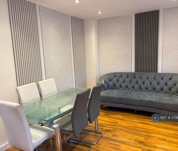 3 bedroom semi-detached house to rent - Photo 4