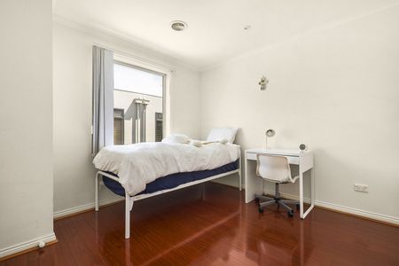 8/52 Westgarth Street, Northcote VIC 3070 - Photo 4