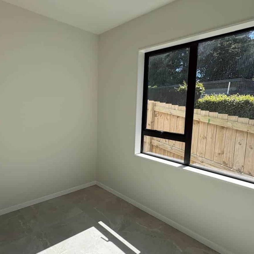 Brand New Luxury Living on Arthur Road! - Photo 1