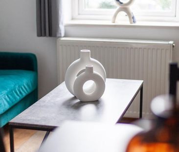 4 bedroom flat to rent - Photo 3