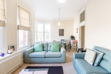 2 bedroom flat to rent - Photo 5