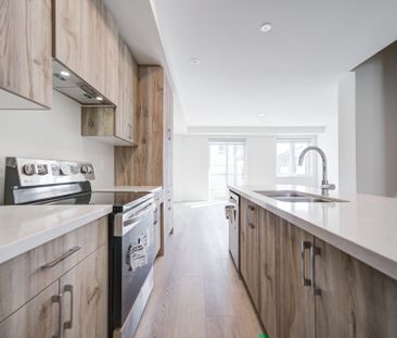 For Lease - 12 Chapple Lane, Richmond Hill, Ontario - Photo 6