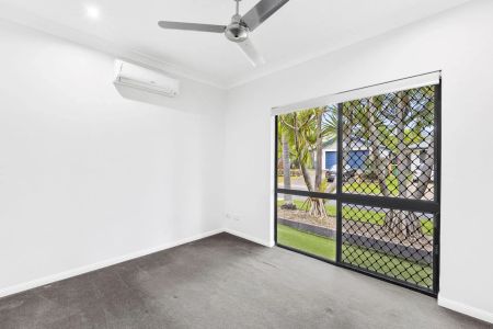 The Ultimate in Location and Privacy - Photo 4