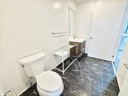 For Lease - 20 O'Neil Road Unit# 238, Toronto, Ontario - Photo 3