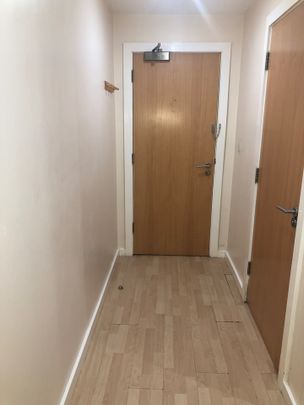 1 Bed Flat, Manchester, M5 - Photo 1