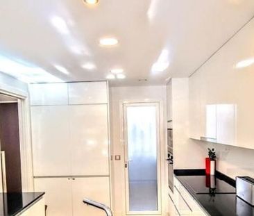 3 bedroom luxury Semidetached House for rent in Marbella, Spain - Photo 5