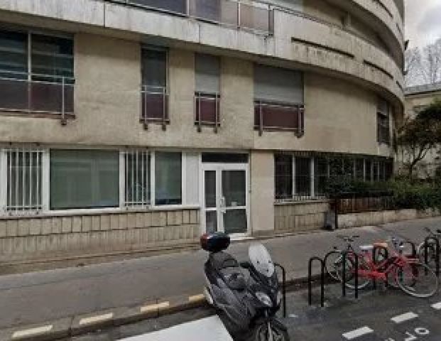 LOCATION STUDIO - Photo 1