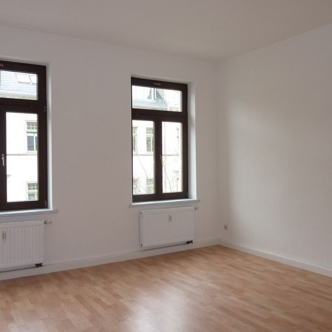 Großzügige 3-Raum-Wohnung mit Balkon - Foto 1