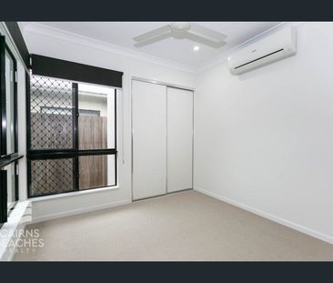 Modern Family Home - Photo 4