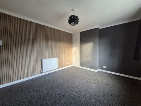 Grove Road, Wollescote, Stourbridge, DY9 - Photo 2