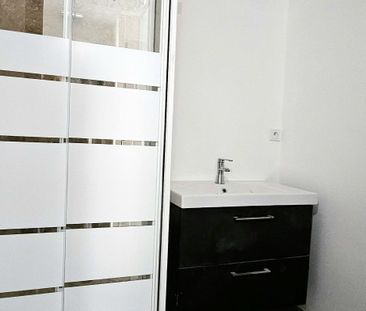Location Appartement 3 pièces 47m² GONFARON 83590 - Photo 6