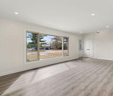 For Lease - 9 GREENWICH Avenue, Cityview - Parkwoods Hills - Rideau... - Photo 4