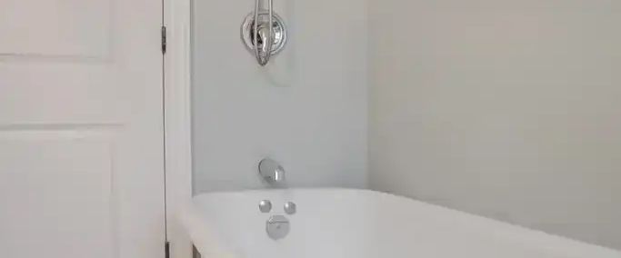 70 Ashdale Avenue #MAIN | 70 Ashdale Avenue, Toronto - Photo 1