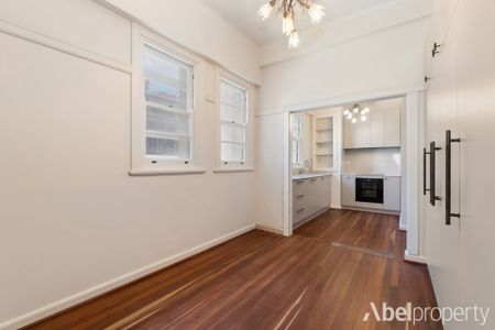 Character, Convenience & a Brand-New Kitchen in the Heart of the City - Photo 3