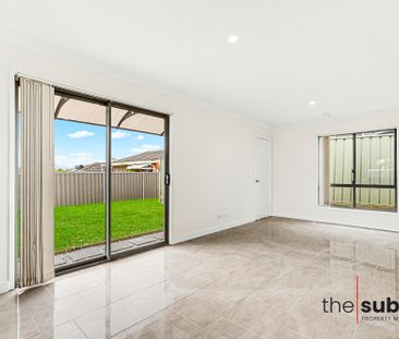 13a Oxford Street, Cambridge Park NSW 2747 - House For Rent | Domain - Photo 1