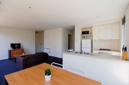 2 Bedroom style 1 - Photo 2