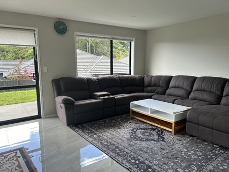 Spacious Four Bedroom Home - Ohauiti - Photo 4