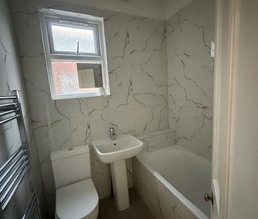 Room in a Shared House, Morrison Avenue, N17 - Photo 6