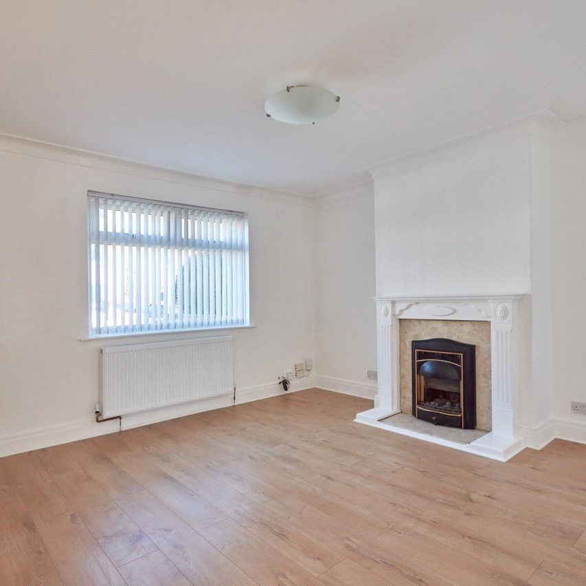 2, The Nooks, Gildersome, Morley, Leeds, LS27 7EF - Photo 1