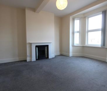 3 bedroom maisonette to rent - Photo 2