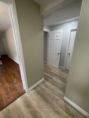 For Lease - 2403 Barclay Road, Burlington, Ontario - Photo 4