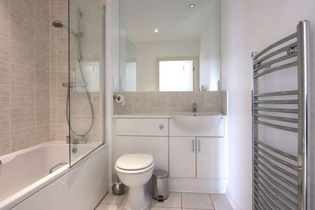 Whitestone Way, Croydon, CR0 - Photo 5