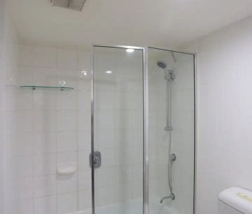 “One bedroom apartment at heart of Toowong” - Photo 1