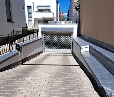 Mainz-Weisenau: Attraktive 2-Zimmer-Wohnung mit Terrasse, EBK & Tie... - Photo 1