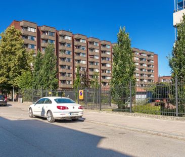 Slottsgatan 132 - Photo 2