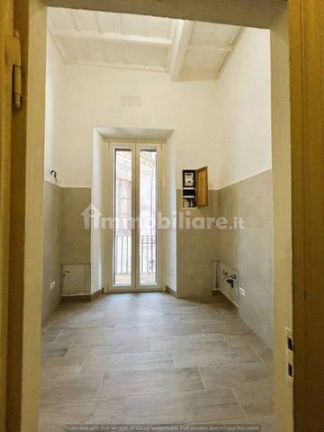 Appartamento via Santa Maria No Number, Centro, Soriano nel Cimino - Photo 2