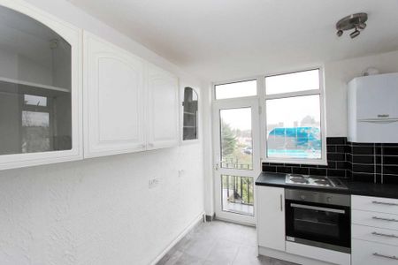 2 bedroom flat to rent - Photo 3