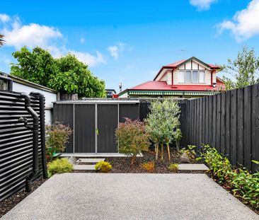Modern 3-Bedroom Townhouse in the Heart of Brunswick - Photo 6